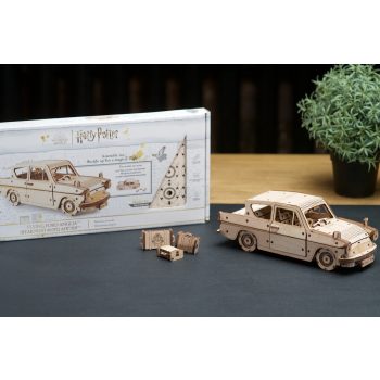 Repülő Ford Anglia mechanikus modell